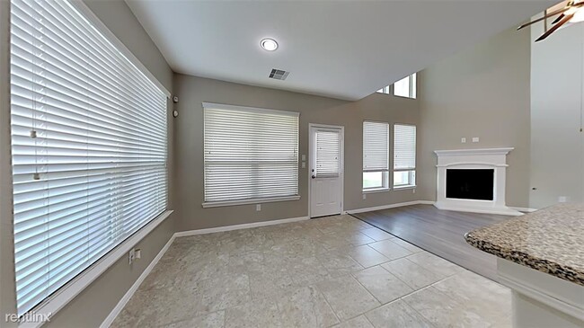 Building Photo - 4 br, 2 bath House - 3002 Hurst Green Lane