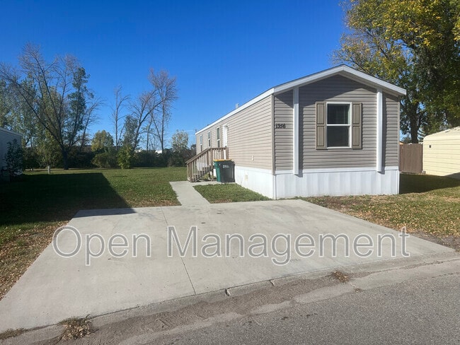 Building Photo - 1101 3rd Ave E