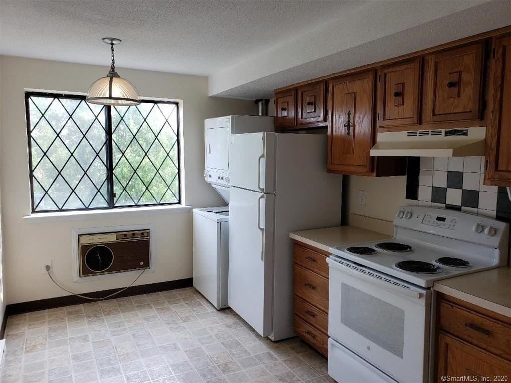 150 Mark Ln Unit S12, Waterbury, CT 06704 Condo for Rent in Waterbury