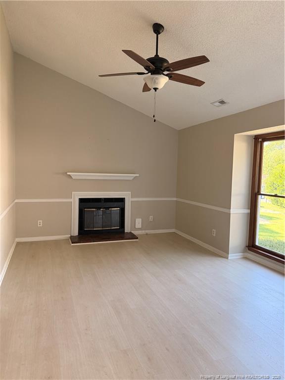 Building Photo - 529 Coronation Dr