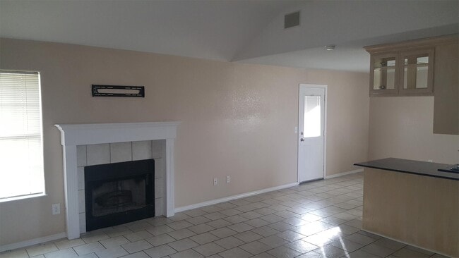 Building Photo - 516 Shannon's Way