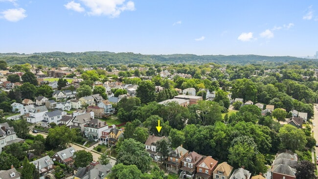 Photo - 133 Meade Ave (Pittsburgh, PA) Apartments