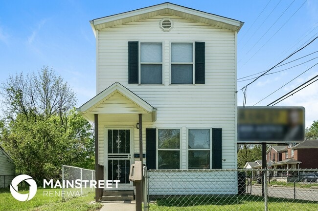 Building Photo - 2528 Cedar St