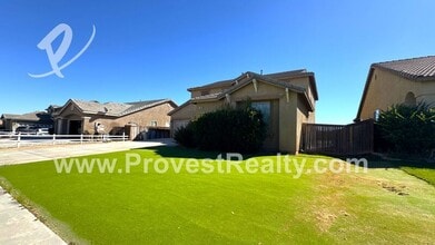 Building Photo - 13859 Lobelia Way