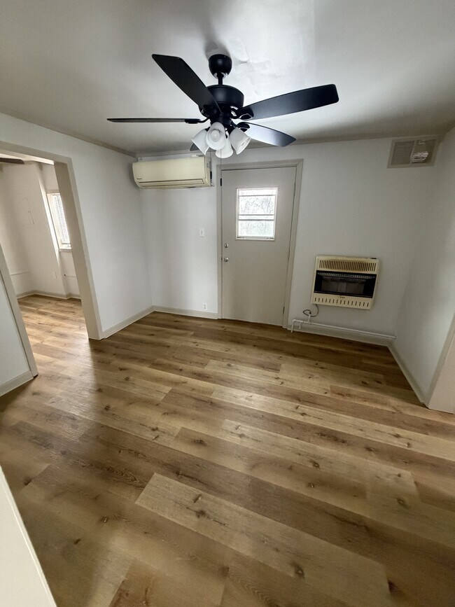 Foto del edificio - 1402 Worth St SW