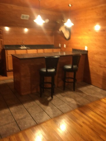 Foto del edificio - 1610 Plunketts Rd