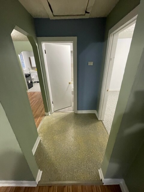 Foto del edificio - 1614 Bicknell Ave