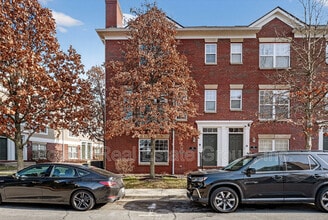 Building Photo - 83 3rd Ave NW