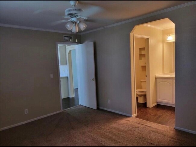 Foto del edificio - 21415 Snowblossom Ln