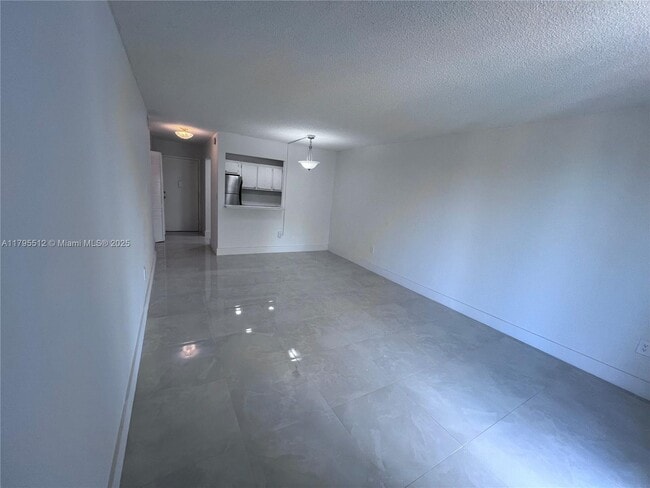 Building Photo - 16950 W Dixie Hwy