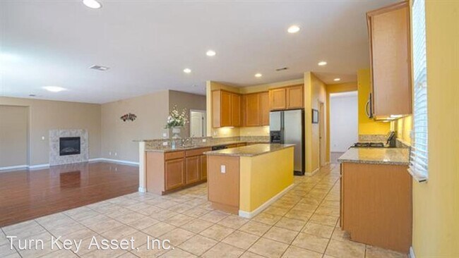 Foto del edificio - 5 br, 3 bath House - 266 Cherry Blossom Lane