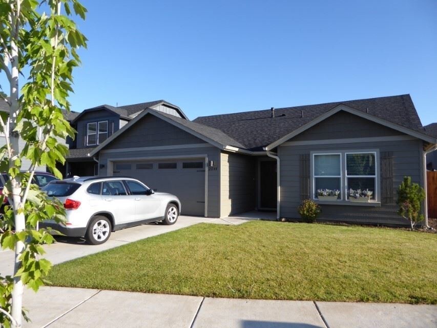 Foto principal - 3 br, 2 bath House - 21144 SE Darnel Avenue