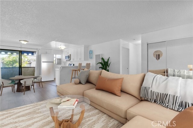 Building Photo - 18530 Hatteras St