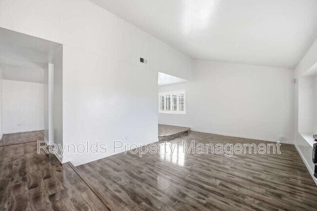 Foto del edificio - 3727 Byrd St