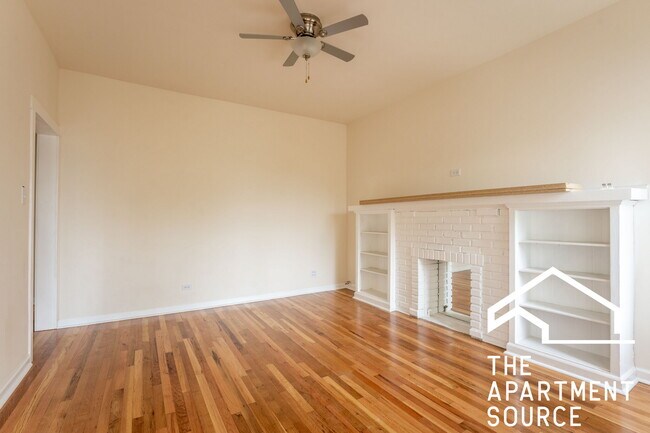 Foto del edificio - 3625 N Keeler Ave