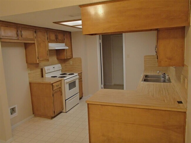 Foto del edificio - 104 Norwood Dr