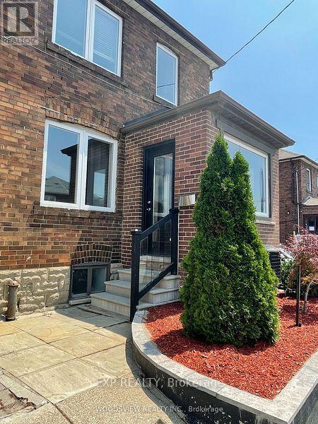 Photo du bâtiment - 525 Old Weston Rd