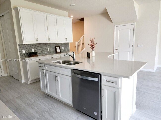 Foto del edificio - 3 br, 2.5 bath House - 8189 Cinch Way