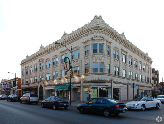 Building Photo - 6234-6244 S Kedzie Ave