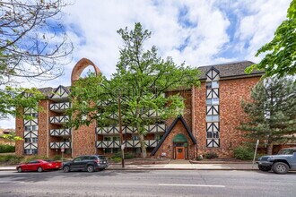 Building Photo - 1350 Josephine St