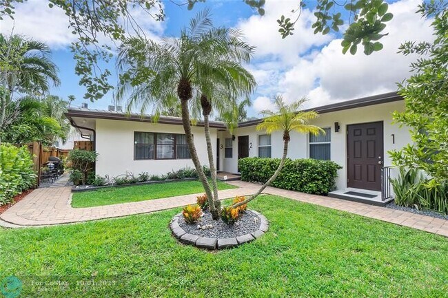 Building Photo - 3204 SE 6th St