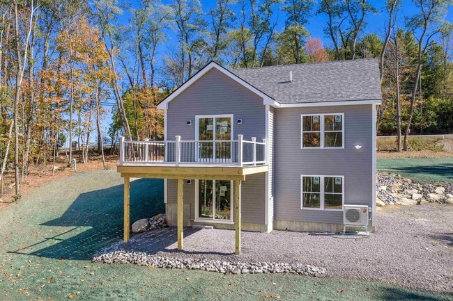 Building Photo - 3112 Parade Rd