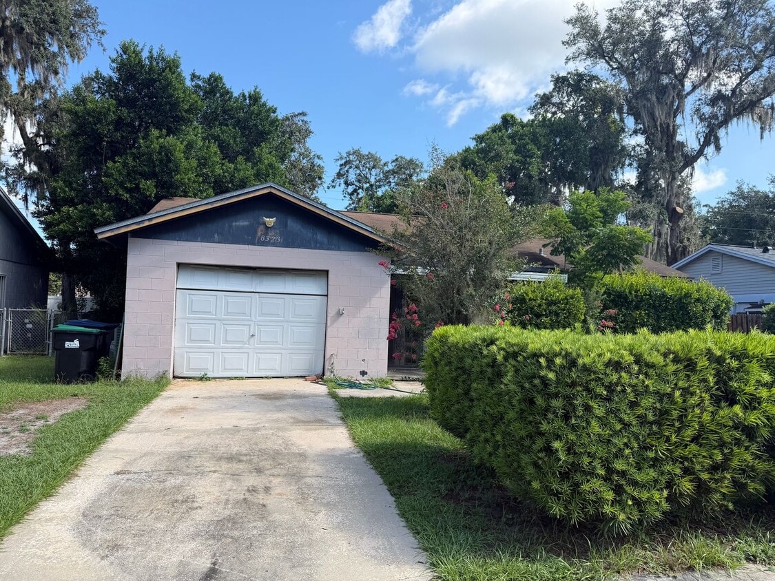 Photo - 8323 Esperanza St