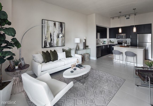 Foto del edificio - 2 br, 2 bath Apartment - 251 SW 11th St