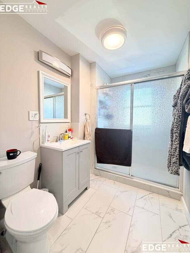 Foto del edificio - 25 Long Ave