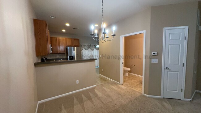 Foto del edificio - 4863 Harrier Ridge Dr
