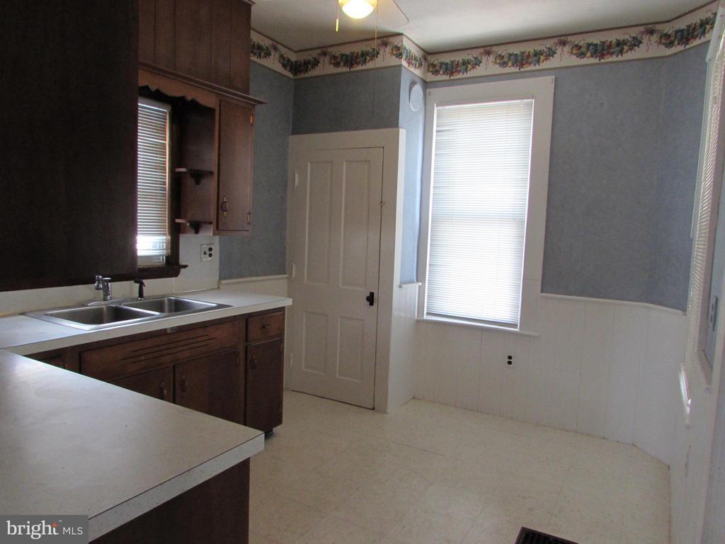 Foto principal - 200 Lancaster Ave