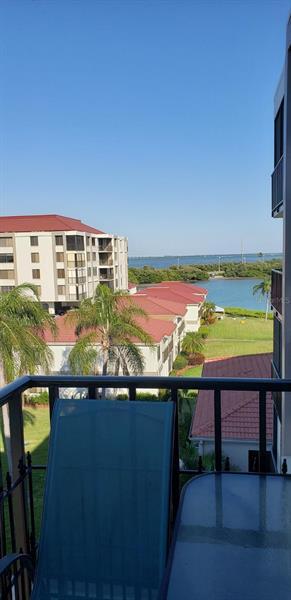 Building Photo - 6357 Bahia Del Mar Blvd S