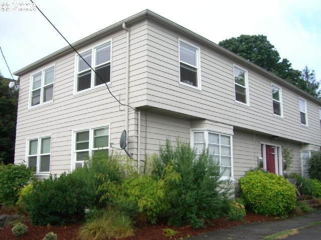 Primary Photo - 6623 N Vancouver Ave
