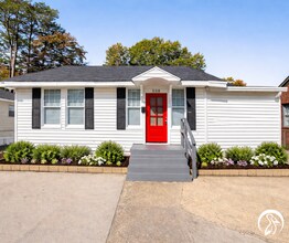 Building Photo - 508 Mill St