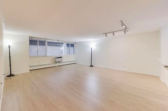 Building Photo - 1516 Hinman Ave