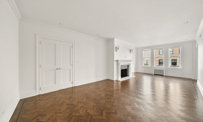 Building Photo - 1166 Lexington Ave