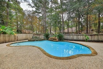 Building Photo - 86 W Stony Bridge Cir