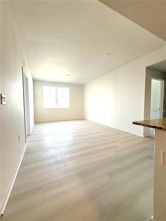 Foto del edificio - 5587 Millennia Park Dr