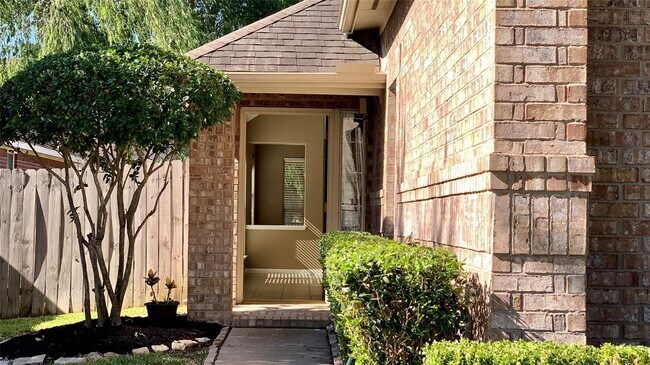 Building Photo - 24915 Ranch Lake Ct