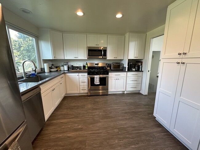 Foto del edificio - 8451 Greasewood Cir