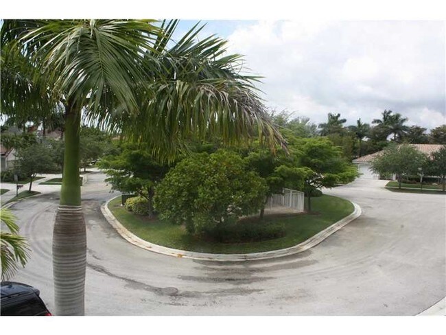 Building Photo - 1497 Zenith Way