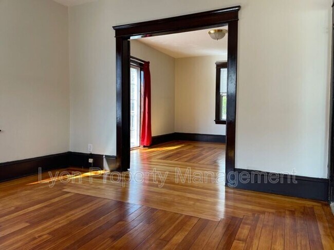 Foto del edificio - 520 Willow St