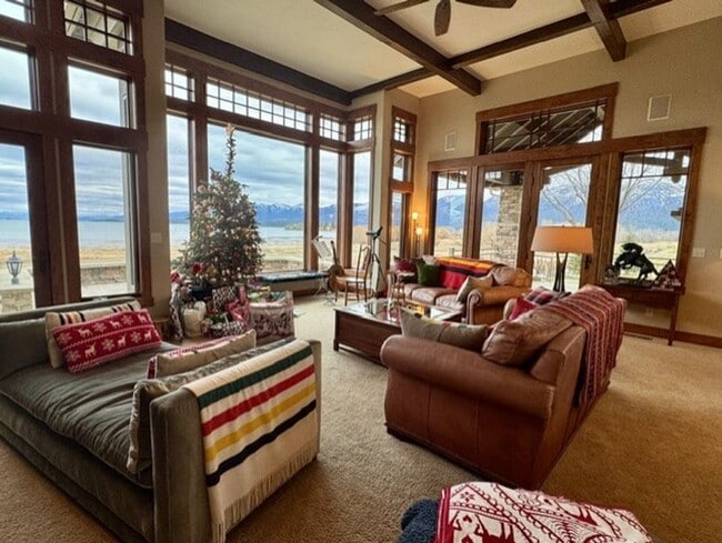 Building Photo - Fully furnished executive home with lake views located in gated community in Polson- Available Se...