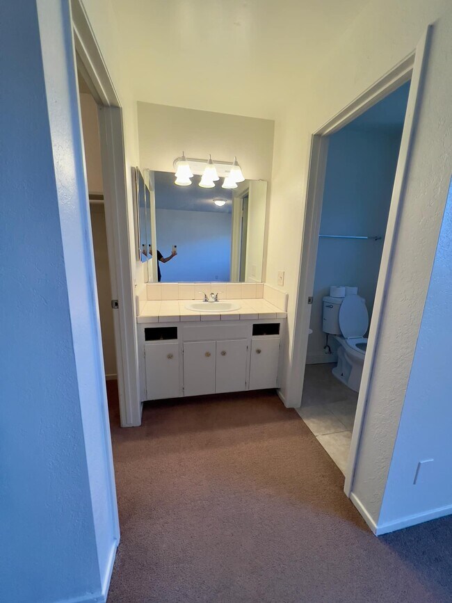 Foto del edificio - 4884 E Vassar Ave