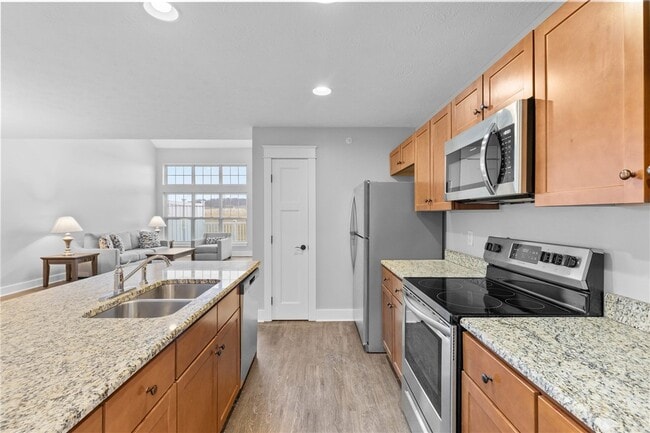Building Photo - 7149 Challenger Cir