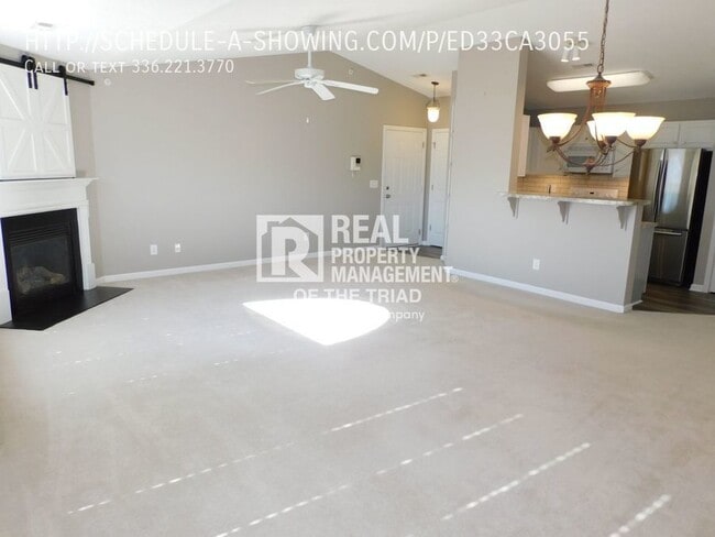 Building Photo - 2BR/2BA Condo just off Wendover near The P...