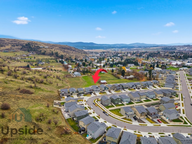 Building Photo - 20601 E Mdw Spg Lp