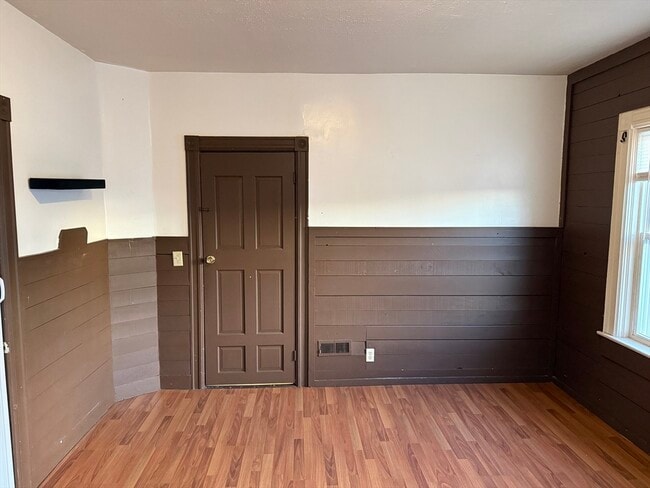 Foto del edificio - 9 Whitcomb St