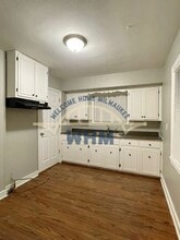 Building Photo - 5748 N 40th St