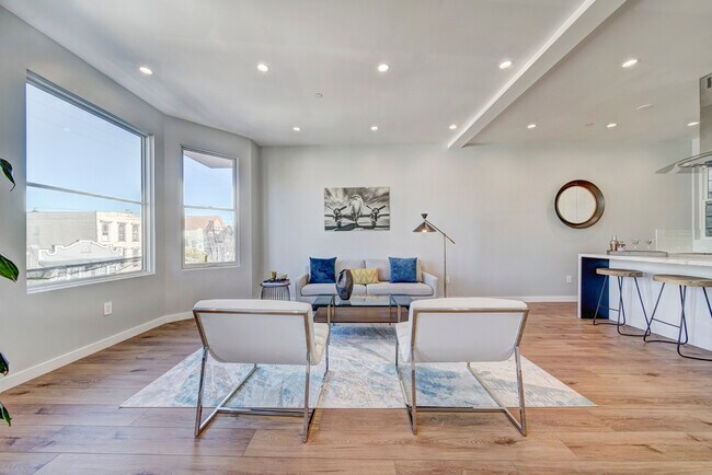 Foto del edificio - 2814 Harrison St